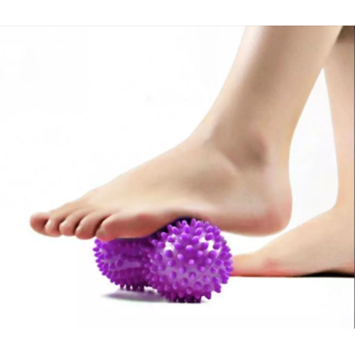 Double massage ball with spikes
